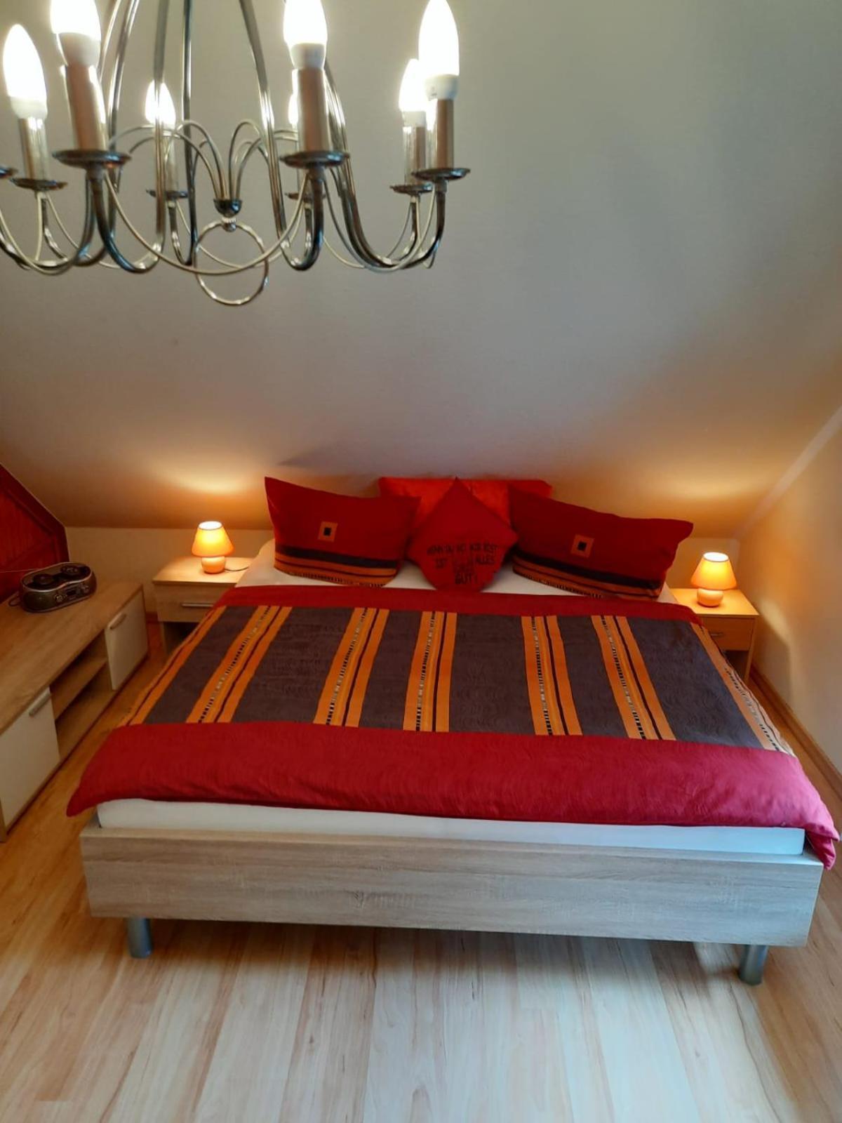 Ferienwohnung Ilsenhof Konigsbruck المظهر الخارجي الصورة